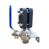 Metal bracket for attaching piping to a wall with one AIRpipe connector